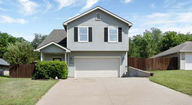 Photo of 2432 Fox Sparrow Ct, Junction City, KS 66441
