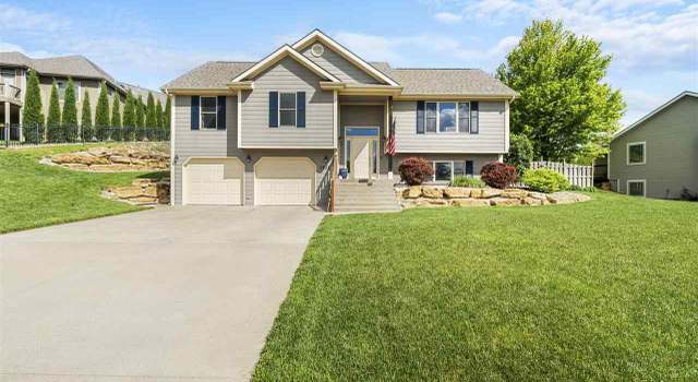 Photo of 3432 Churchill St, Manhattan, KS 66503