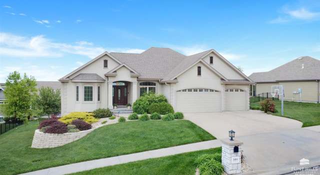 Photo of 3604 Eastridge Cir, Manhattan, KS 66503