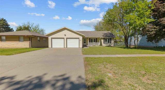 Photo of 205 Whiting St, Milford, KS 66514