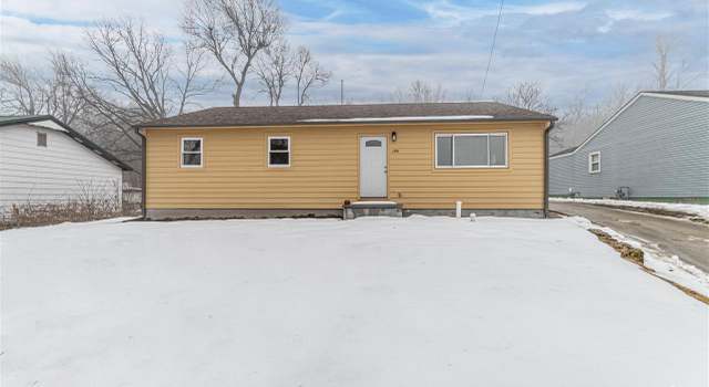 Photo of 199 E Grandview Dr, Grandview Plaza, KS 66441