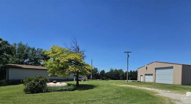Photo of 325 Peck Ave, Carlton, KS 67448
