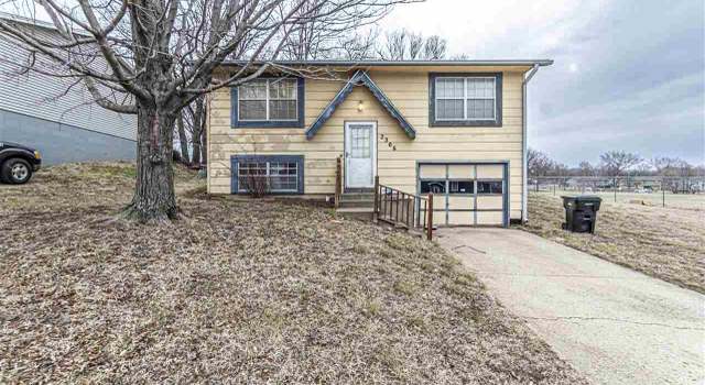 Photo of 2306 SE Madison St, Topeka, KS 66605