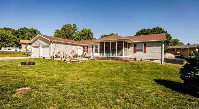 Photo of 1018 Bayview Cir, Milford, KS 66514