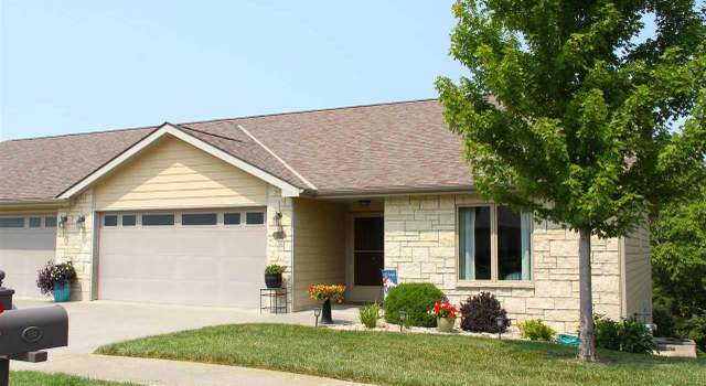Photo of 832 Newfoundland Dr, Manhattan, KS 66503