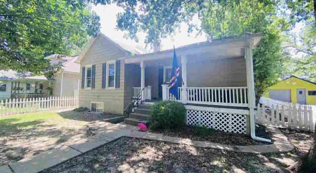 Photo of 1317 Houston St, Manhattan, KS 66502