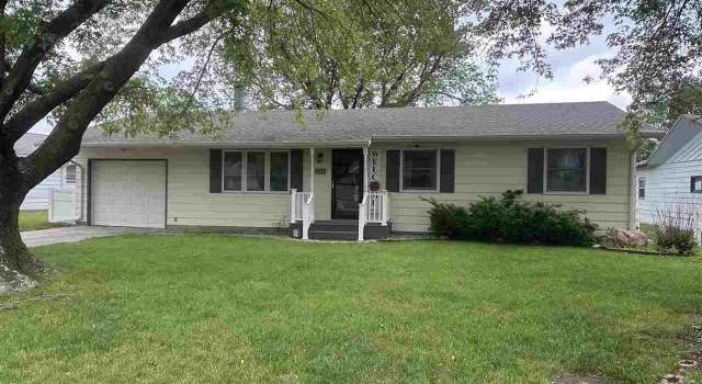 Photo of 605 N St, Belleville, KS 66935