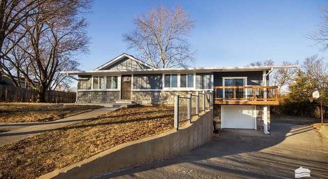 Photo of 1007 Lakeside Dr, Wakefield, KS 67487