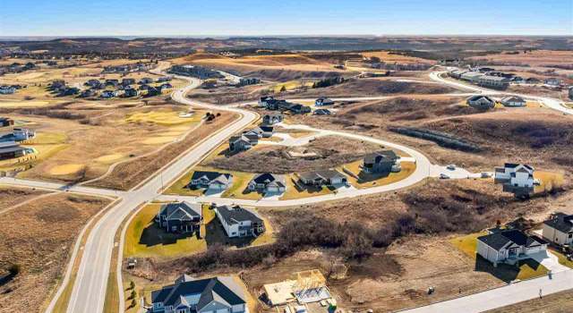 Photo of 3906 Travers Cir, Manhattan, KS 66503