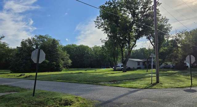 Photo of 440 W 6th St, Solomon, KS 67480