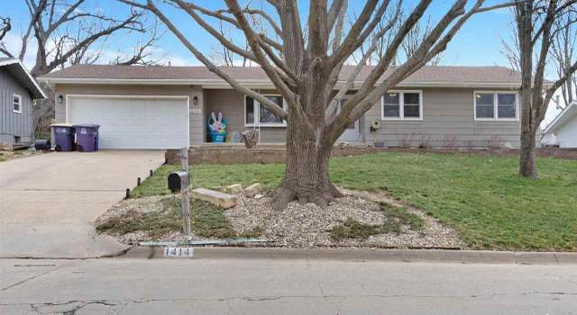Photo of 1414 Westwind Dr, Manhattan, KS 66503