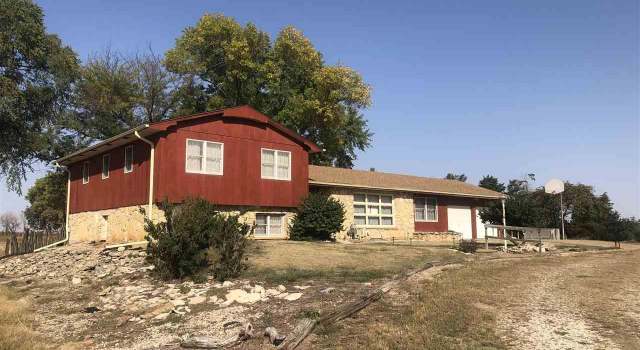 Photo of 2207 Fair Rd, Abilene, KS 67410