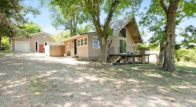 Photo of 11011 Lakeside Dr, Manhattan, KS 66503