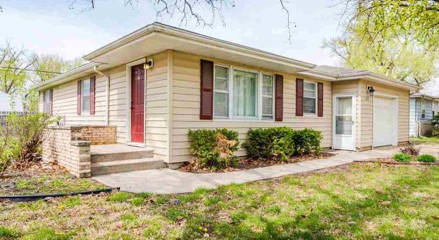 Photo of 2213 Northview Dr, Manhattan, KS 66502
