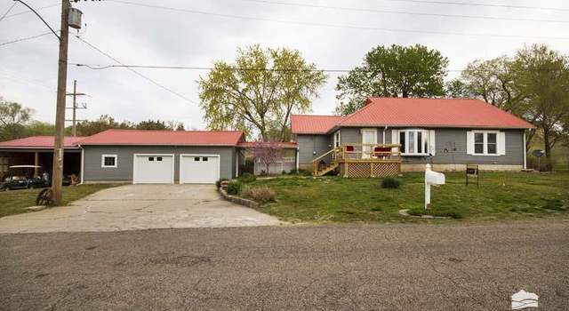 Photo of 508 2nd St, Wakefield, KS 67487