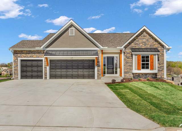 Property at 615 N Daylily Dr, Lawrence, KS 66049, 7 beds, 5 baths