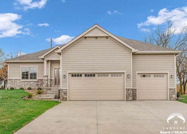 Property at 127 Bramble Bend Ct, Lawrence, KS 66049, 5 beds, 3 baths