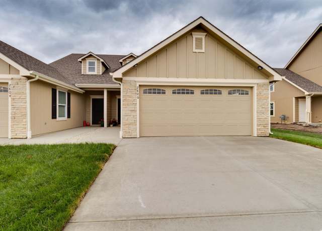 Property at 2806 Chasehire Dr, Lawrence, KS 66046, 3 beds, 2.5 baths