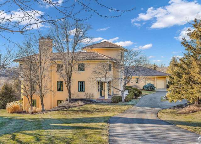 Property at 5110 Eagle Ridge Ct, Lawrence, KS 66047, 4 beds, 3.5 baths