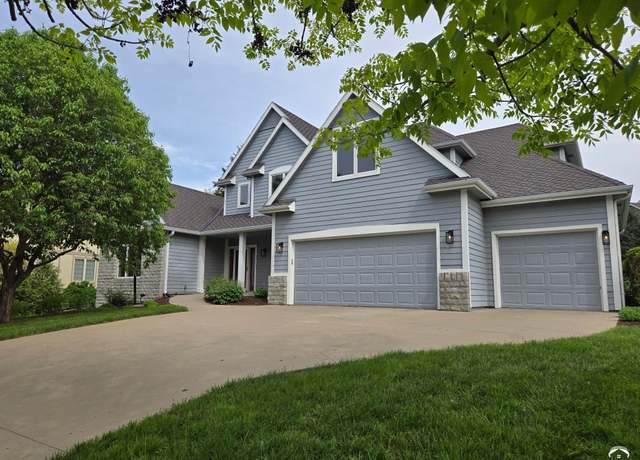 Property at 1808 Castle Pine Ct, Lawrence, KS 66047, 5 beds, 4.5 baths