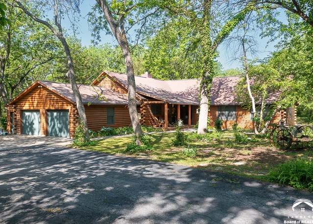Property at 655 N 1495 Rd, Lawrence, KS 66049, 4 beds, 3.5 baths