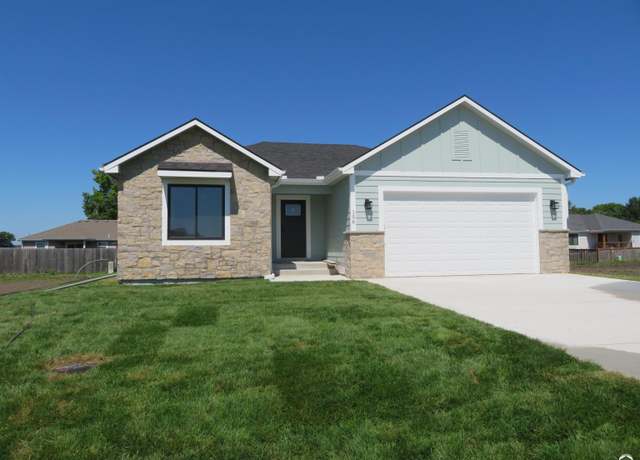 Property at 106 Hickory St, Perry, KS 66073, 5 beds, 3 baths