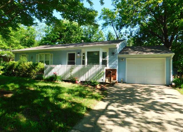 Property at 1526 W 22nd St, Lawrence, KS 66046, 3 beds, 1 bath