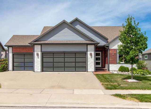 Property at 315 Headwaters Dr, Lawrence, KS 66049, 4 beds, 3 baths