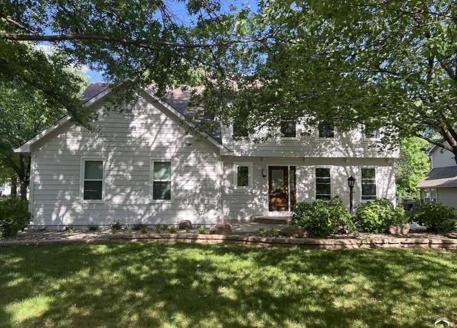Property at 700 Joseph Dr, Lawrence, KS 66049, 4 beds, 3.5 baths