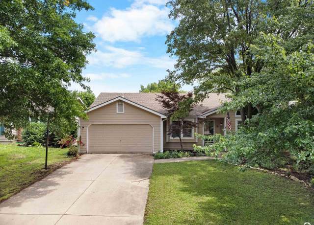 Property at 226 Tumbleweed Dr, Lawrence, KS 66049, 3 beds, 2 baths