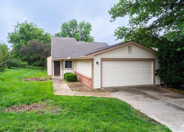 Property at 4001 Crossgate Ct, Lawrence, KS 66047, 2 beds, 2 baths