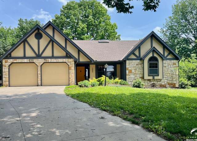 Property at 1320 Stone Meadows Dr, Lawrence, KS 66049, 4 beds, 2 baths