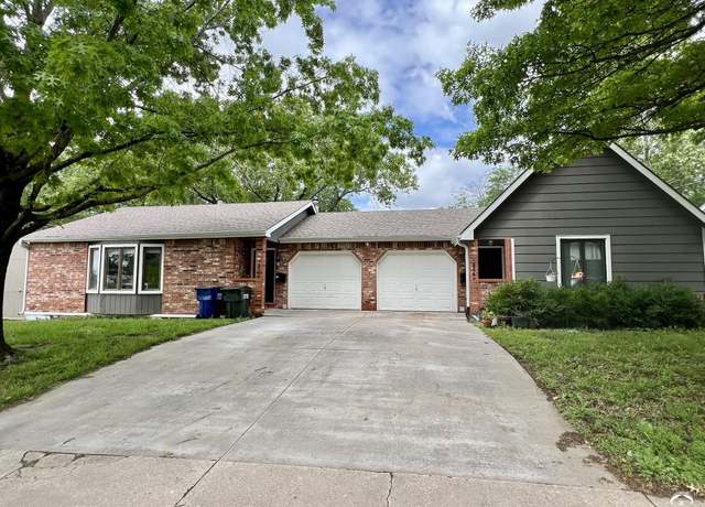 Property at 2822-2824 University Dr, Lawrence, KS 66049
