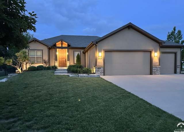 Property at 5719 Plymouth Dr, Lawrence, KS 66049, 4 beds, 3 baths