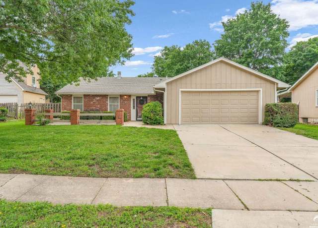 Property at 3612 Parkview Ct, Lawrence, KS 66049, 3 beds, 2 baths