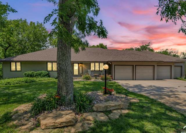 Property at 4848 SE 53rd St, Berryton, KS 66409, 5 beds, 3.5 baths