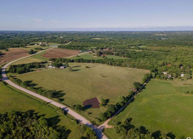 Property at 11871 54th St, Perry, KS 66073