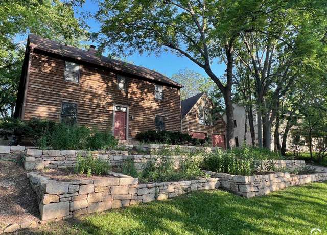 Property at 2709 Westdale Rd, Lawrence, KS 66049, 2 beds, 2.5 baths