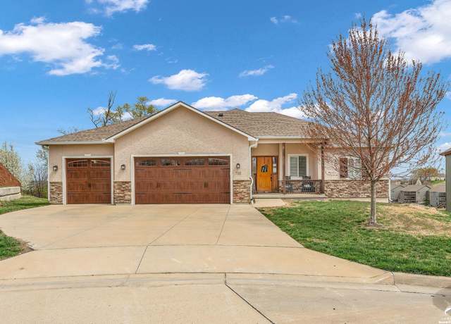 Property at 732 N Blazing Star Dr, Lawrence, KS 66049, 4 beds, 4 baths