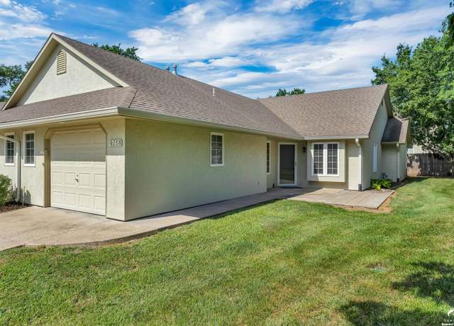 Property at 2746 Chipperfield Rd, Lawrence, KS 66047, 2 beds, 2 baths