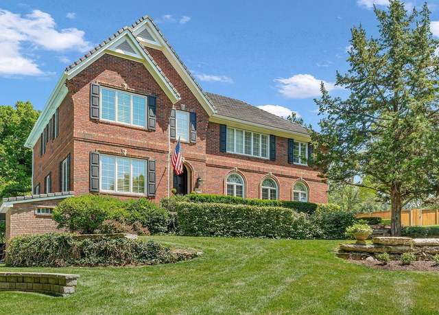 Property at 1520 Foxfire Dr, Lawrence, KS 66047, 4 beds, 6 baths