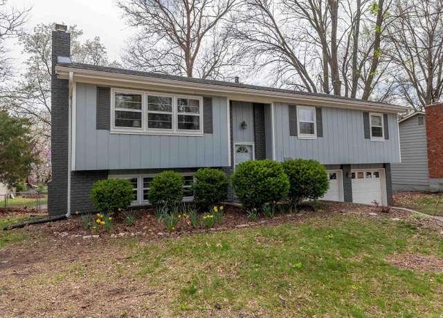 Property at 1105 W 29th St, Lawrence, KS 66046, 4 beds, 2.5 baths