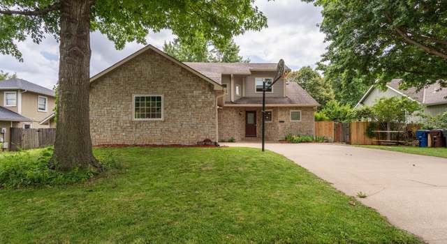 Photo of 3013 W 30th St, Lawrence, KS 66049