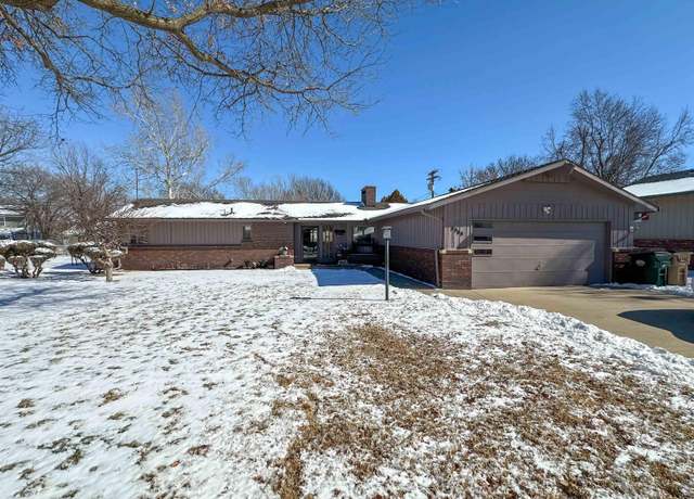 Property at 3008 Cornell Dr, Hutchinson, KS 67502, 4 beds, 2 baths