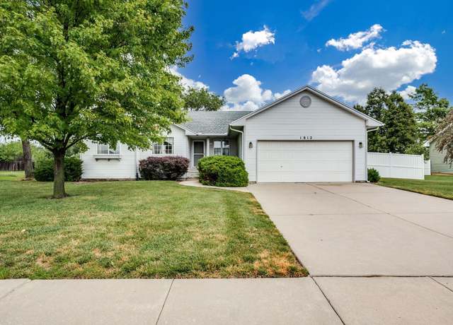 Property at 1812 E 24th Ave, Hutchinson, KS 67502, 3 beds, 2 baths