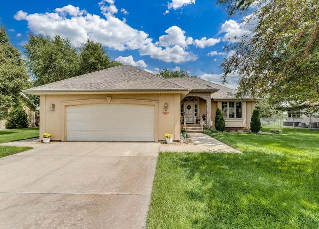 Property at 1824 Seville Dr, Hutchinson, KS 67502, 3 beds, 2.5 baths