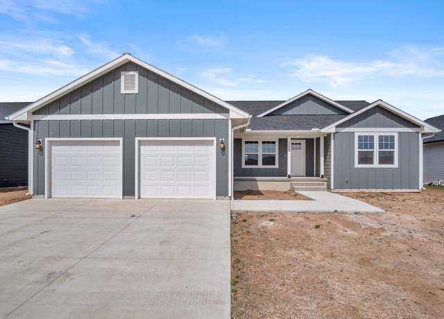 Property at 1225 Genesis Dr, Mcpherson, KS 67460, 3 beds, 2 baths