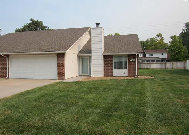 Property at 1316 Stone Bridge Dr, Hutchinson, KS 67502, 2 beds, 2 baths