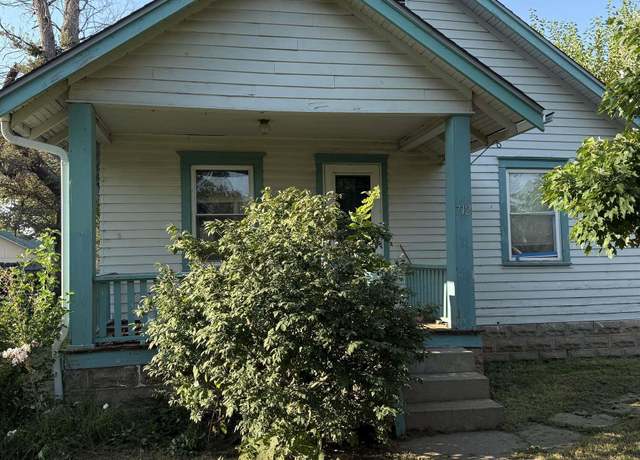 Property at 712 E Avenue B, Hutchinson, KS 67501, 2 beds, 1 bath