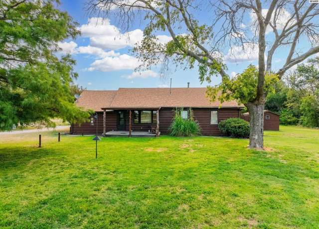 Property at 5108 S K96 Hwy, Hutchinson, KS 67501, 3 beds, 1 bath